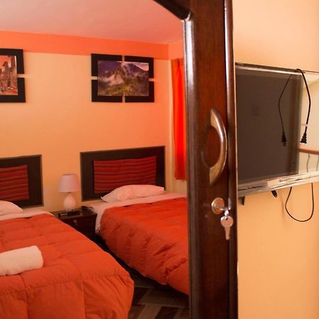 Hostal Mama K'Illa Ollantaytambo Eksteriør bilde
