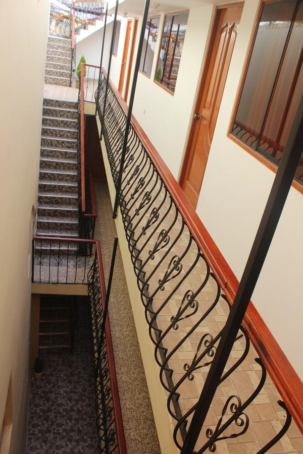 Hostal Mama K'Illa Ollantaytambo Eksteriør bilde